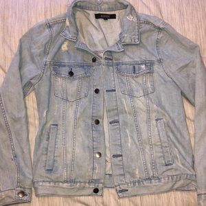 Jean jacket distressed
